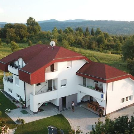 Guest House Melody Drežnik Grad Exterior foto