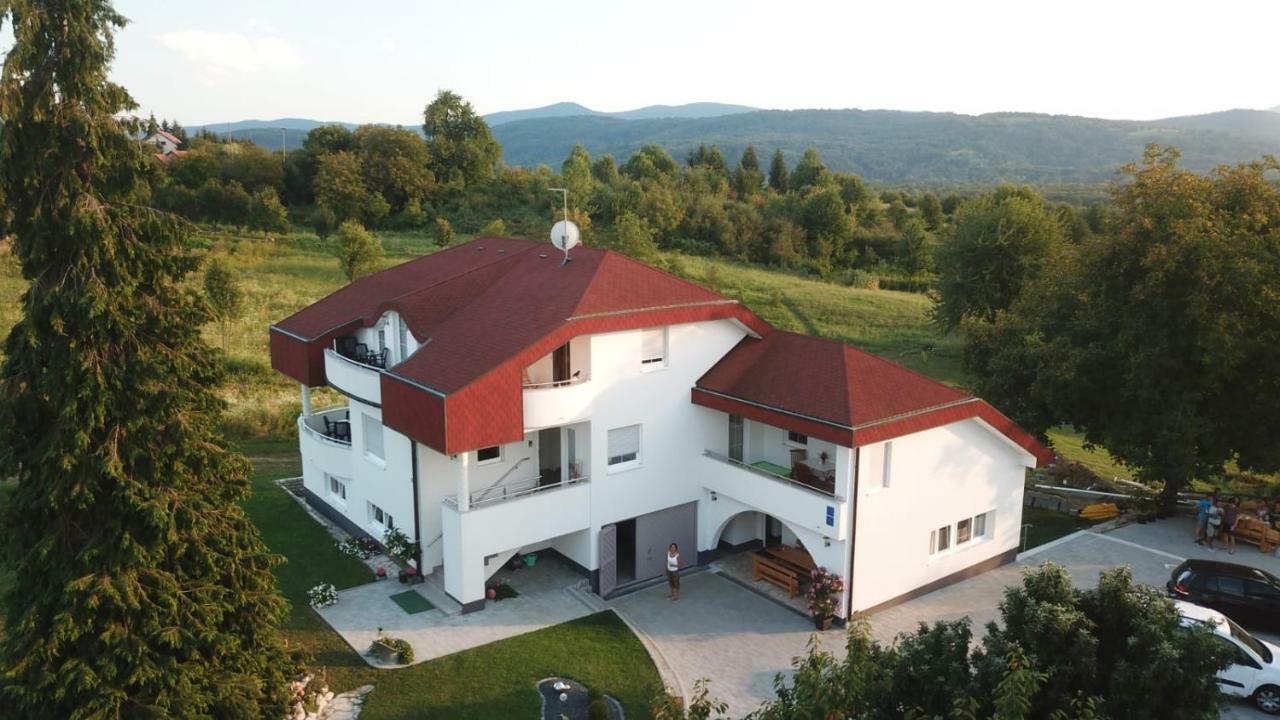 Guest House Melody Drežnik Grad Exterior foto